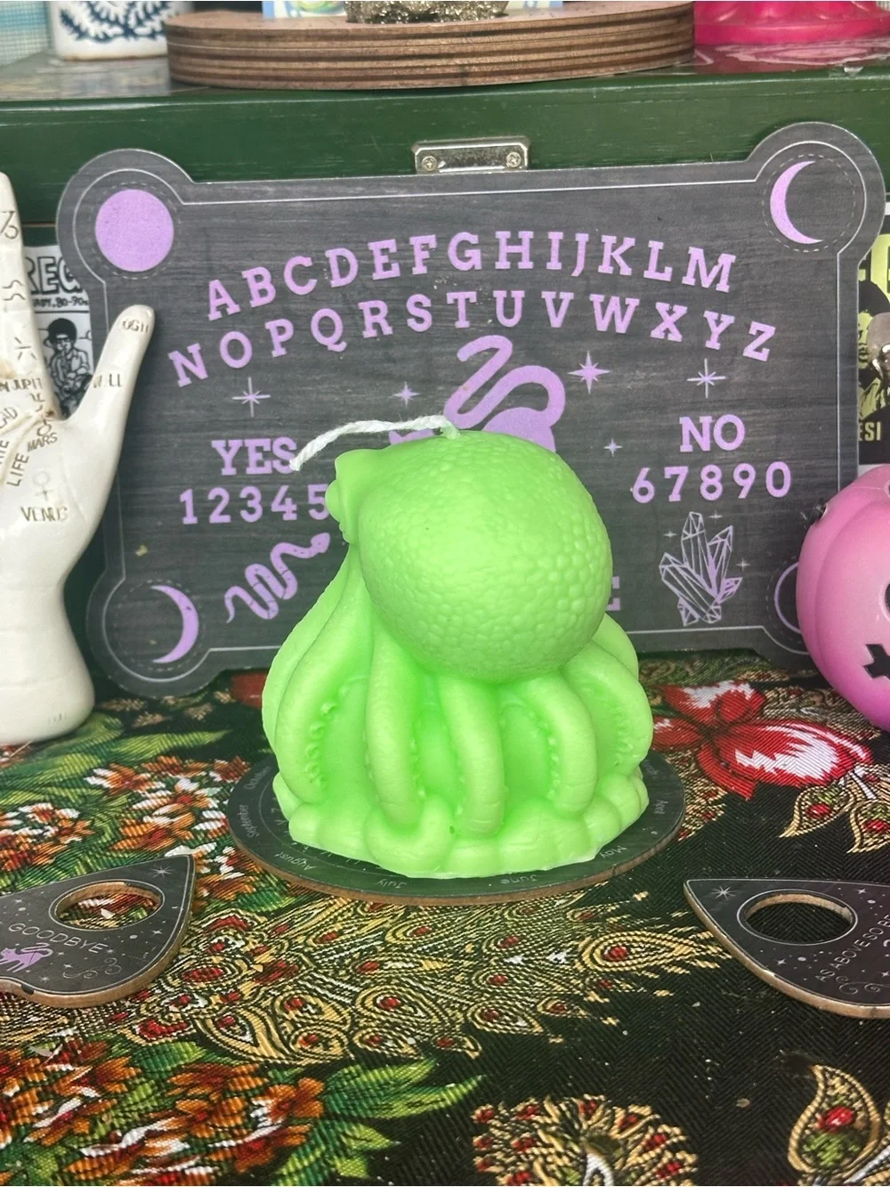Ocean Familiar Octopus Candle